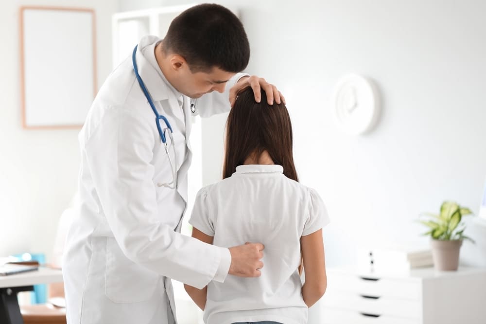 consult coloana scolioza copil