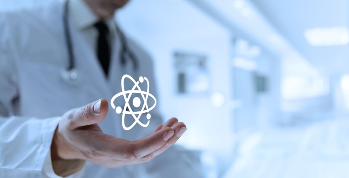 medic tine simbol medicina nucleara in mana 
